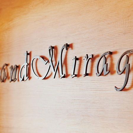 Grand Mirage Hotell Vlorë Exteriör bild