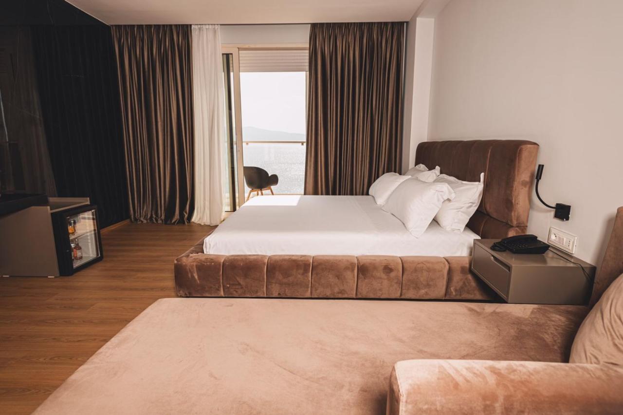 Grand Mirage Hotell Vlorë Exteriör bild