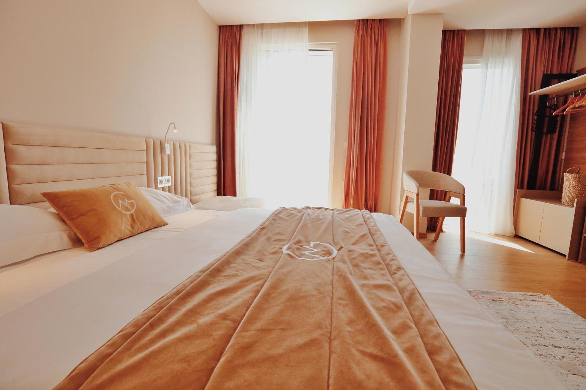 Grand Mirage Hotell Vlorë Exteriör bild