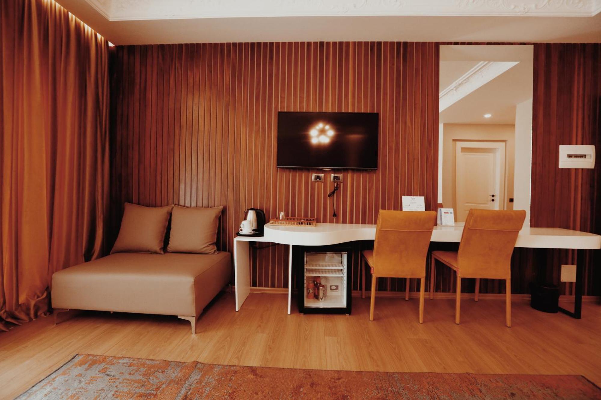 Grand Mirage Hotell Vlorë Exteriör bild