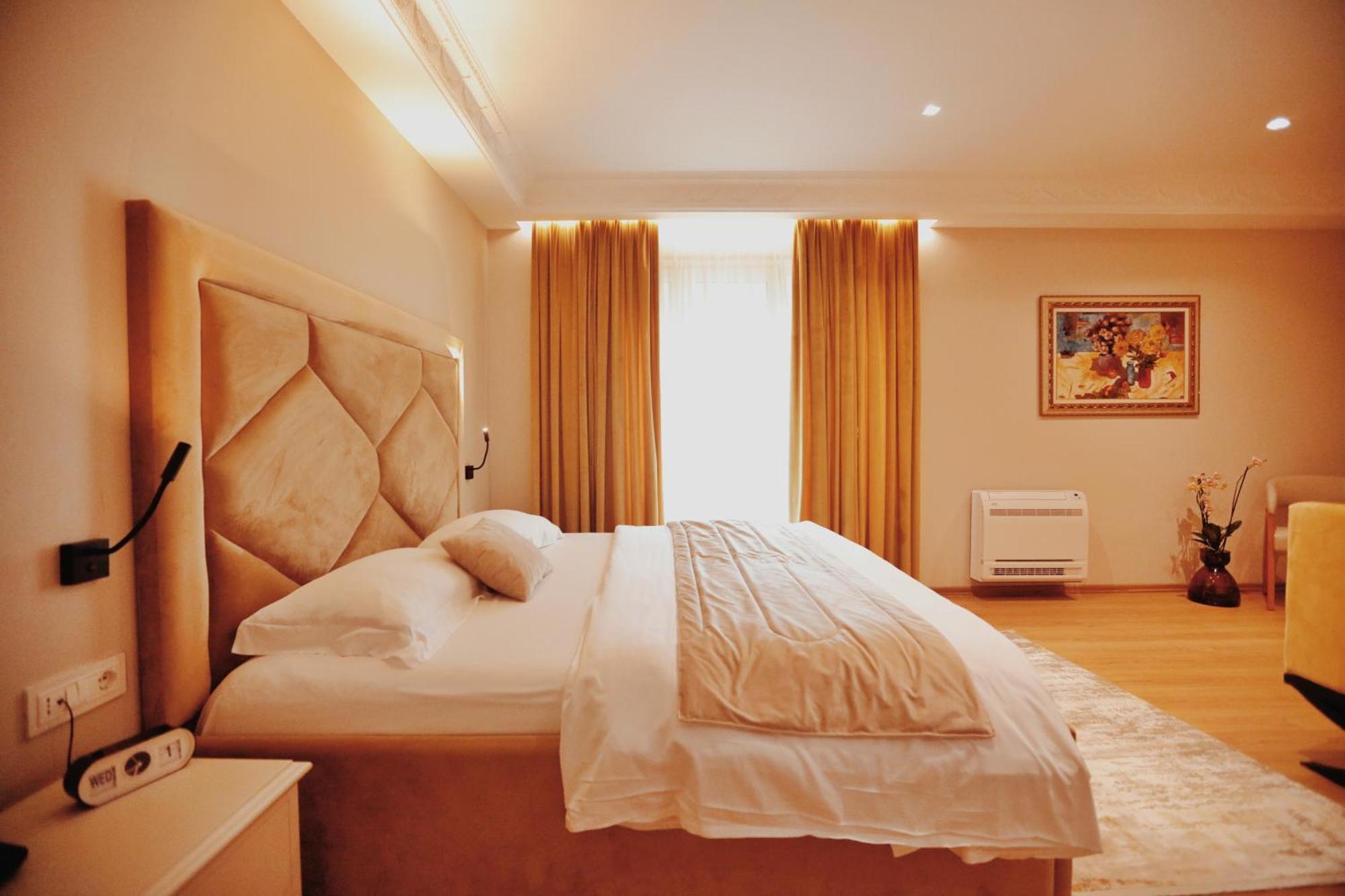 Grand Mirage Hotell Vlorë Exteriör bild