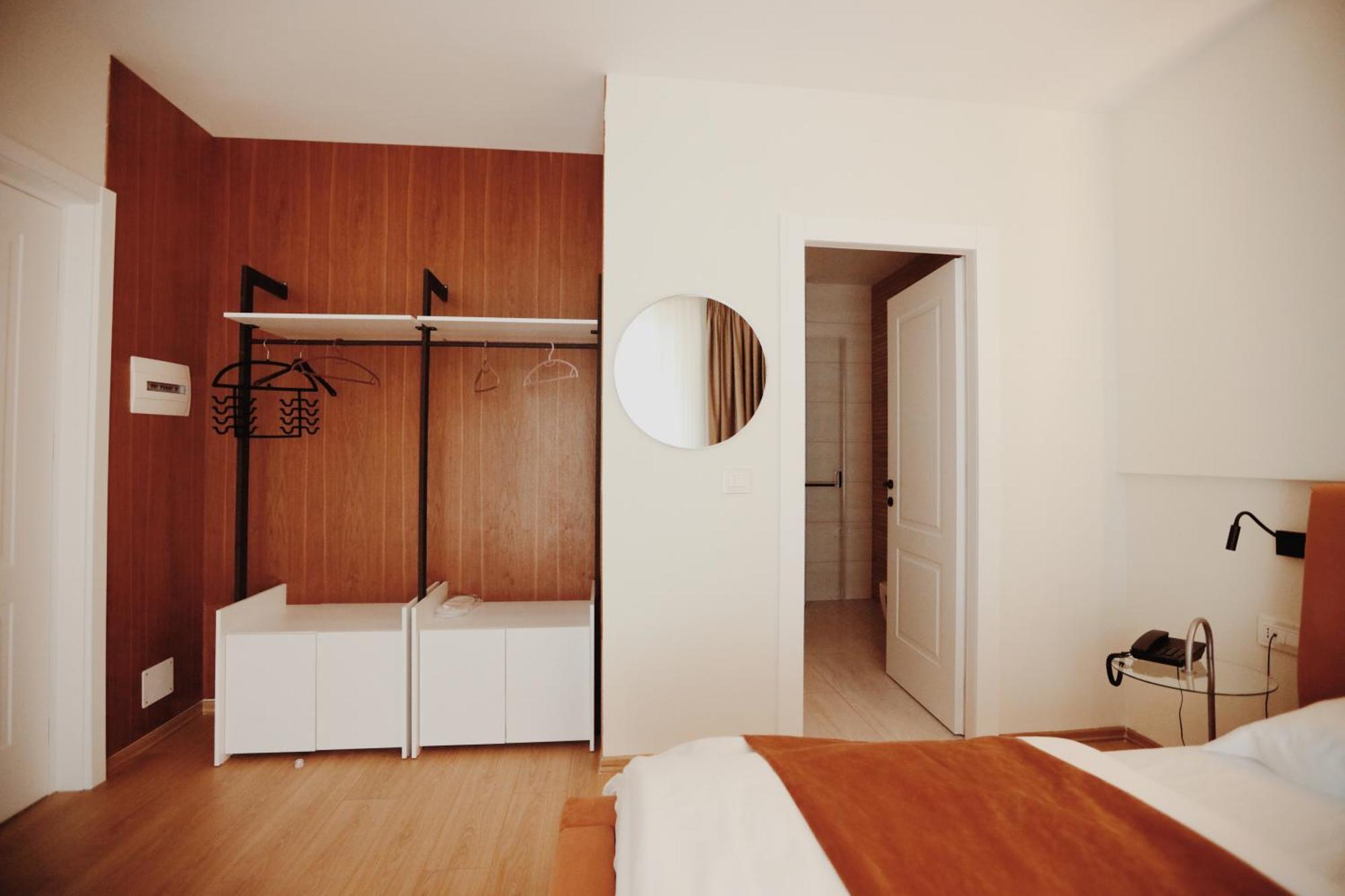 Grand Mirage Hotell Vlorë Exteriör bild