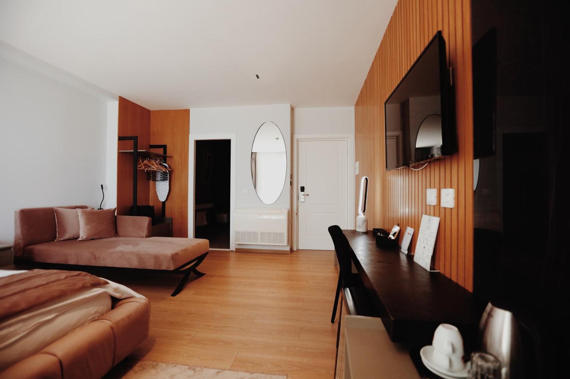 Grand Mirage Hotell Vlorë Exteriör bild